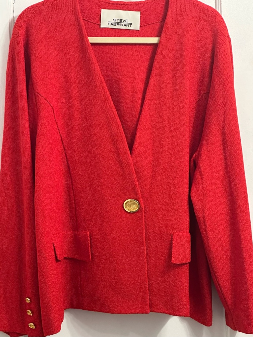 Steve Fabrikant EUC Red Santana Knit Cardigan Blazer with Gold Button